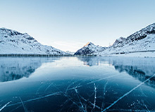 普京专车换上中国车牌还有2个8 中国网友秒懂！